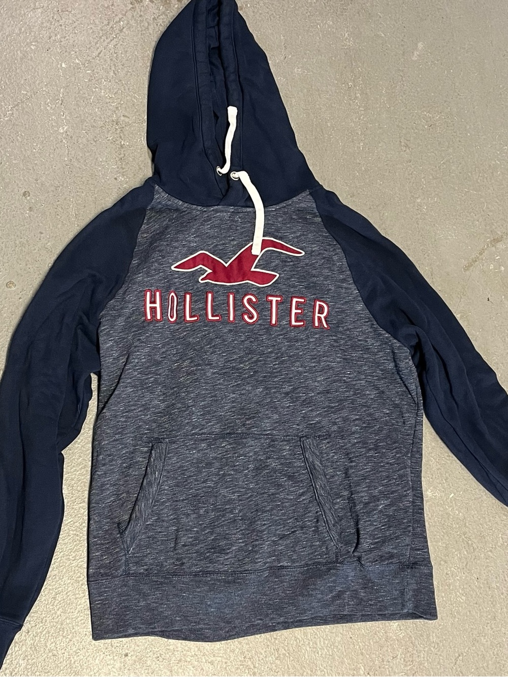 Hollister Men's Navy & Heathered Navy Pullover Hoodie with Red Logo